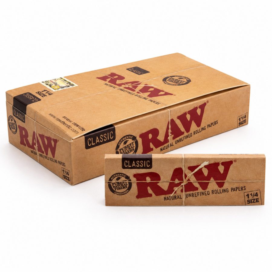 RAW Classic Rolling Papers 1¼ wholesale